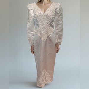 Elegant White Lace-Embellished Beaded Long Sleeve Wedding Gown & Train 4352